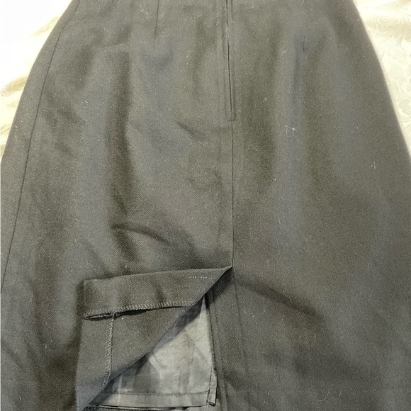 ILyse Hart LTD VNTG Black pleaded Lined 100% Wool Zipper Skirt Women Size 12 - Picture 7 of 8